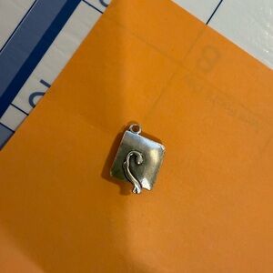 RETIRED James Avery mortarboard graduation cap charm, sterling silver 🎓